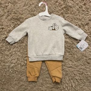 NWT 3-6 month Pooh Bear Set